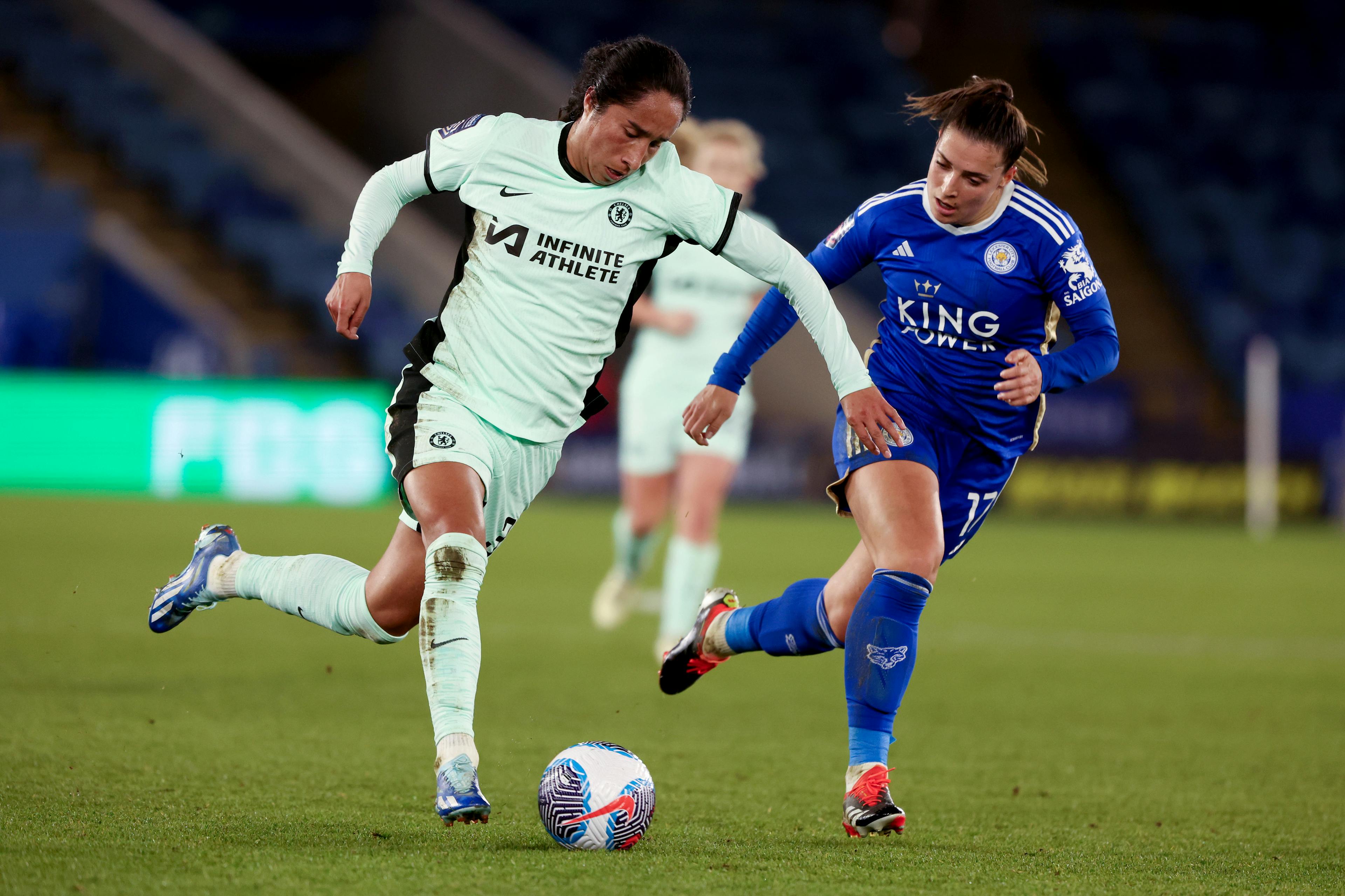 Chelsea's Mayra Ramirez vs Leicester City's Julie Thibaud