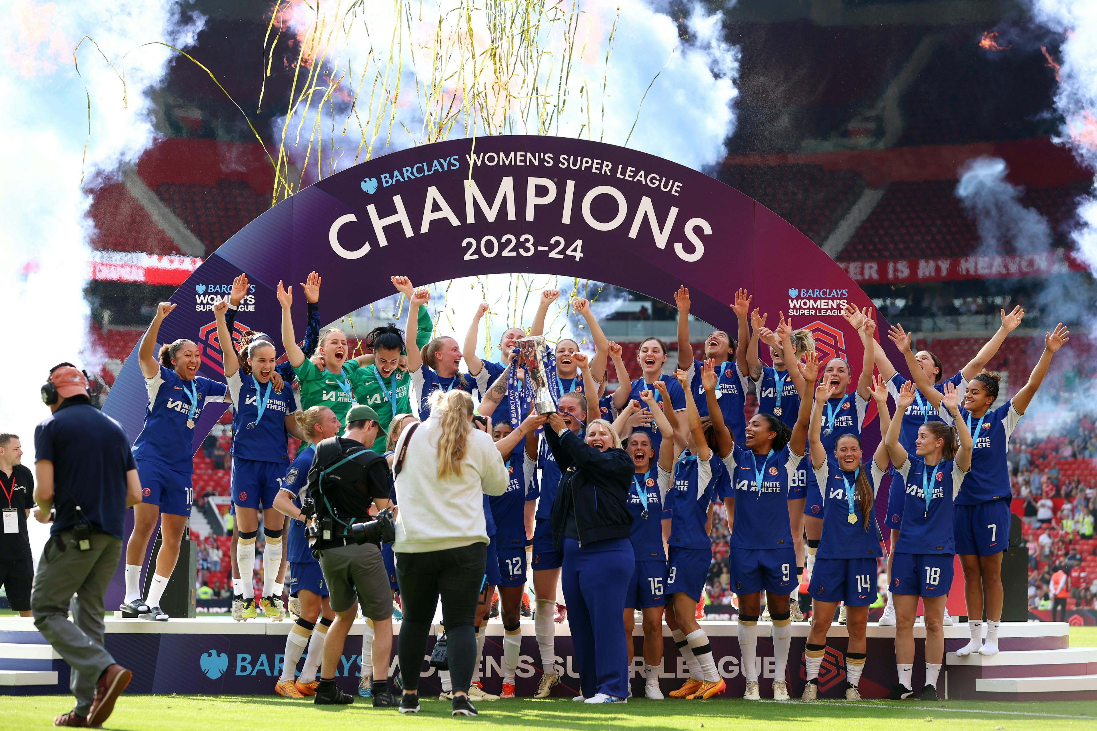 Chelsea lifting the 2023/24 WSL trophy